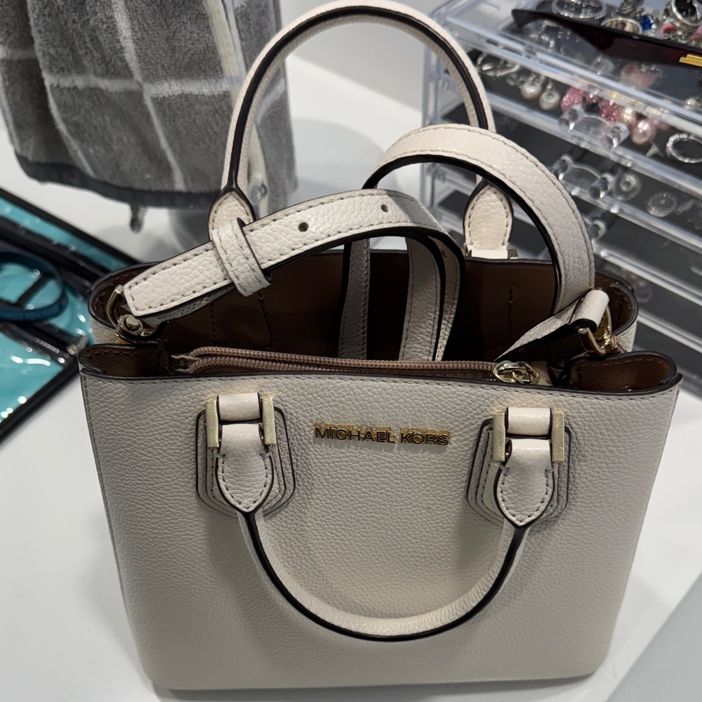 Michael Kors Cream Satchel Bag